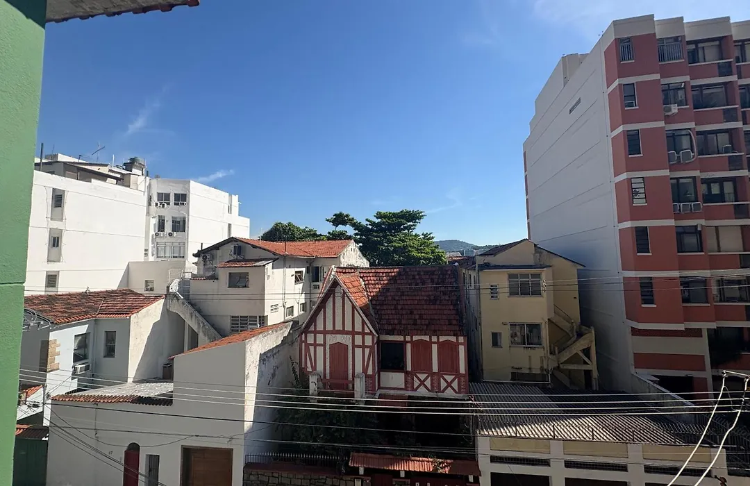 Studios confortáveis na URCA, perto Pão de Açucar, reformados, WI-FI, TV e ar condicionado SPLIT, pauloangerami MC301-1